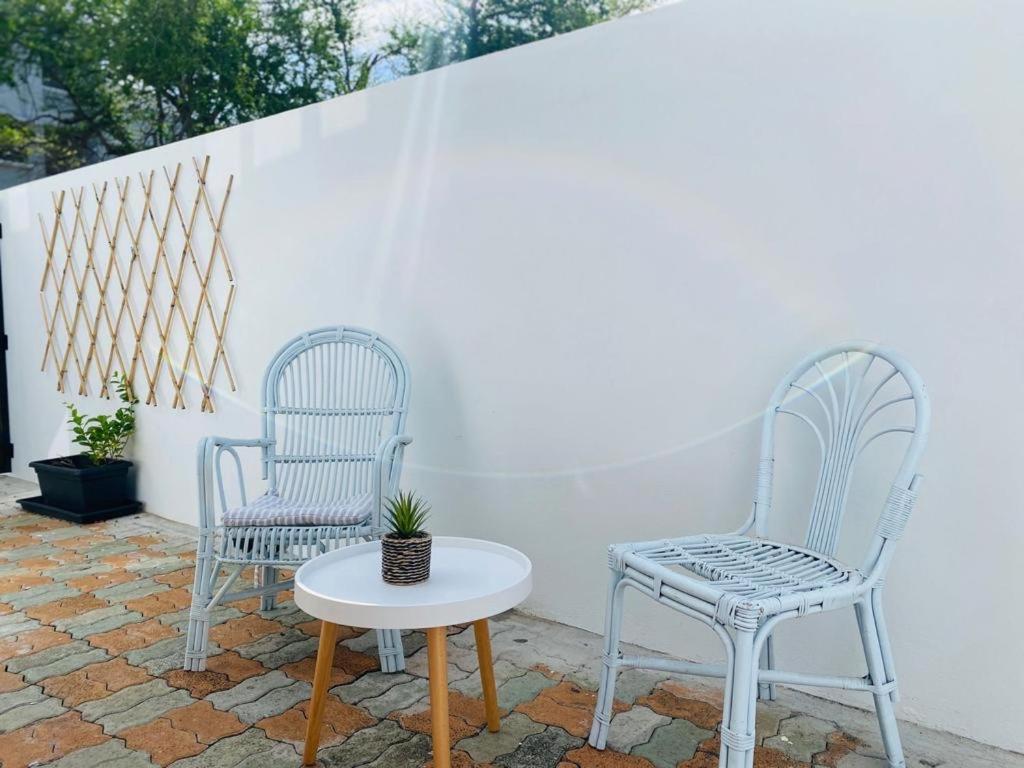 Sweet Beach Apt-Pool, Terrace, Ground Floor, Few Steps From Beach! Flic-en-Flacq Exterior foto